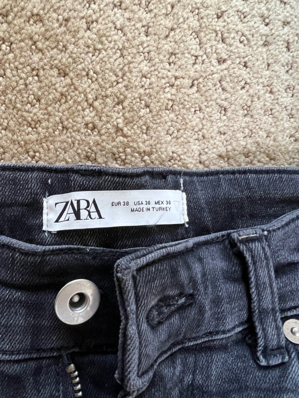 Zara Men’s Skinny Jeans in Washed Black - Picture 3 of 4